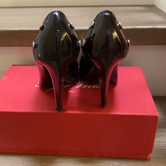 Roger Vivier Black and white heels - Picture 3 of 10